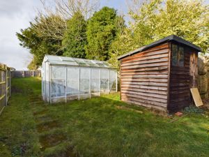 Garden shed & greenhouse- click for photo gallery